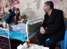 دیدار رئیس بنیاد شهید و امور ایثارگران شهرستان چهارباغ با مادرمعظم و معزز شهیدان « ناصرخیل»
