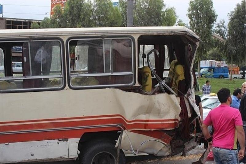 ۱۷ نفر در ۲ حادثه رانندگی البرز مصدوم شدند