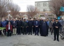 آئین ویژه میهمانی لاله ها در دومین روز دهه مبارک فجر در شهرستان اشتهارد برگزار شد