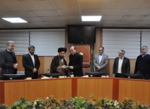 تقدیر مدیریت شهری محمدشهر از امام جمعه و پدر معنوی شهر