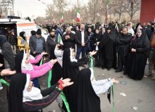 حضور استاندار البرز با همراهی مسئولان ارشد استان در راهپیمایی باشکوه یوم الله ۲۲ بهمن ماه