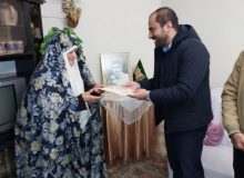 دیدار مدیرکل امور اجتماعی استانداری البرز با خانواده شهید گنج جو