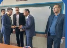 دیدار و تجلیل رئیس آموزش و پرورش شهرستان اشتهارد با جانباز سرافراز دوران دفاع مقدس «محمد صفری»