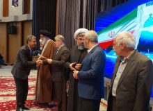 تجلیل از مدیرکل راهداری البرز به‌عنوان مدیر برتر در امر توسعه و ترویج نماز
