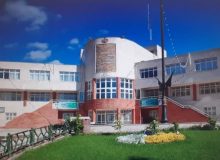 حیاط شهرداری مهستان در حالت کارگاهی قرار دارد