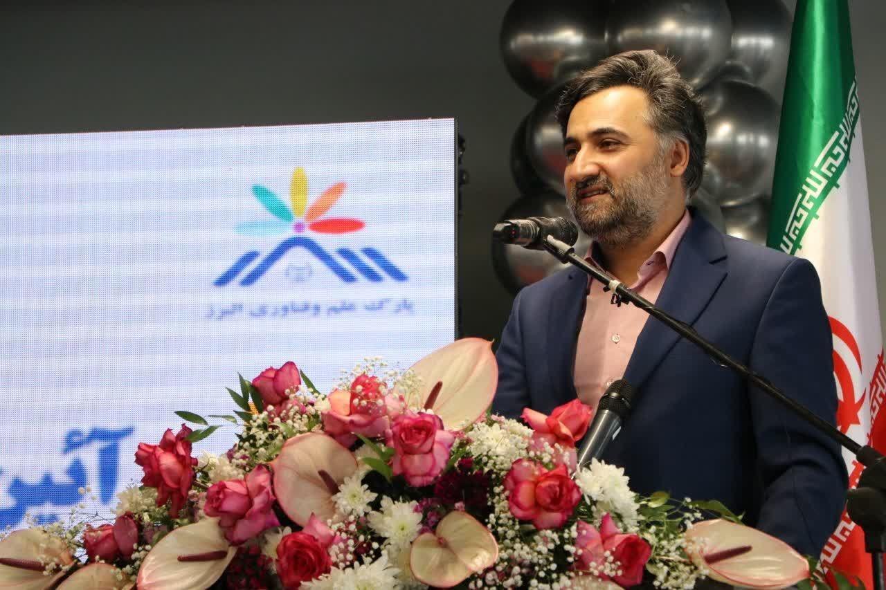امروز کاری مقدس تر و ارزشمندتر از اشتغال جوانان کشور نیست