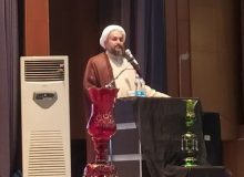 ماه محرم فرصت دمیدن روح در کالبد ایمانی جامعه است