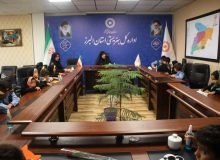 جمعی از کودکان بی سرپرست و بدسرپرست به دیدار مدیرکل آمدند