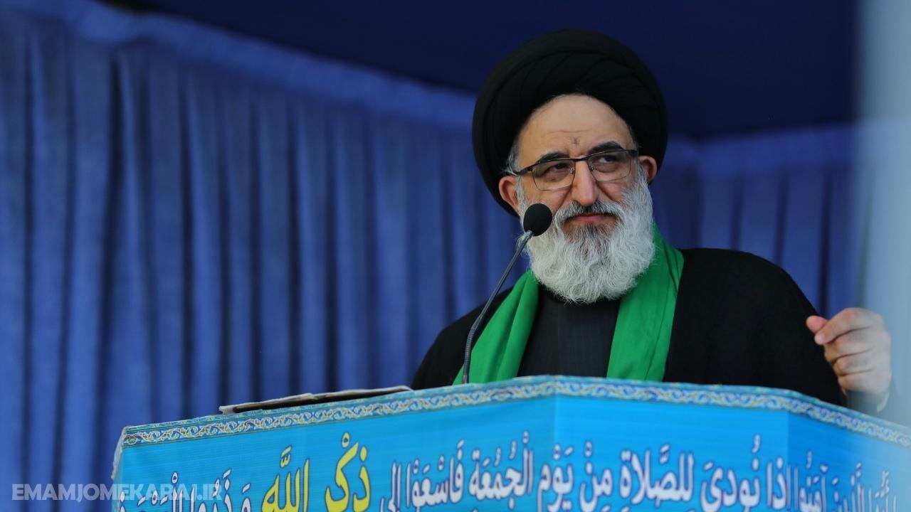 متأسفانه خیمه حسین برپا می‌کنند و حرف یزید می‌زنند