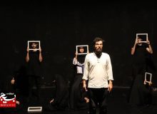 نمایش مادرانه ای برای پدر با الهام از سبک رئالیسم نوشته شد