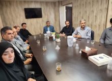 آیین گرامیداشت شهادت شهید محمود صارمی و روز خبرنگار به دست مسئولین شهرستان چهارباغ برگزار شد
