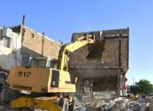 تخلیه ساختمان های در معرض خطر رانش زمین حصار