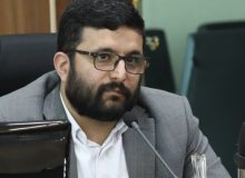 تعلل در مدیریت منابع مالی خصوصا منابع نقدی و عدم تبدیل آن به سرمایه و زیرساخت‌های شهری، خیانت است