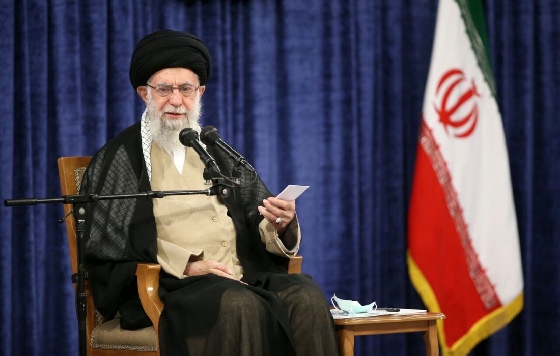 می‌خواهم علاوه بر کمک، از تلاش ۲ ساله دولت سیزدهم تمجید کنم