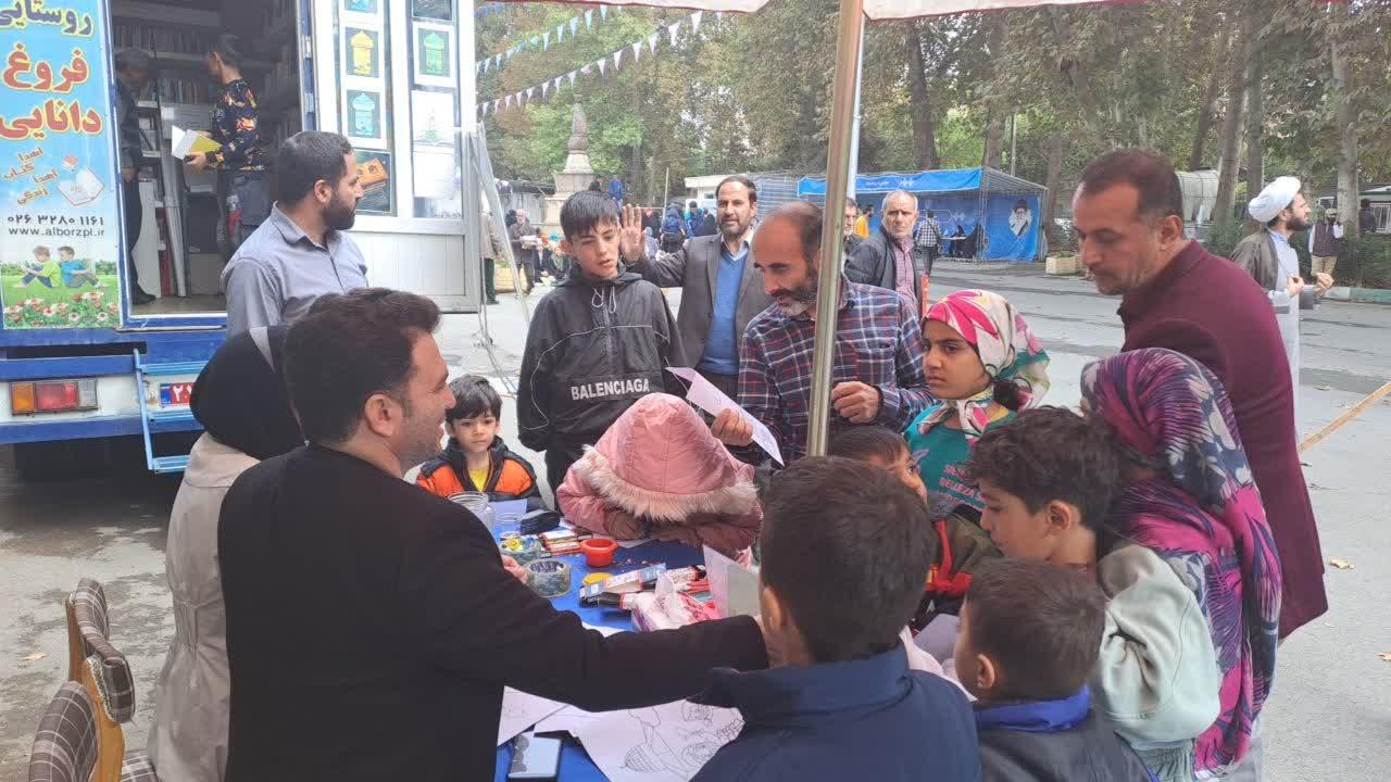 ایستگاه نقاشی همبستگی کودکان البرزی با کودکان فلسطینی