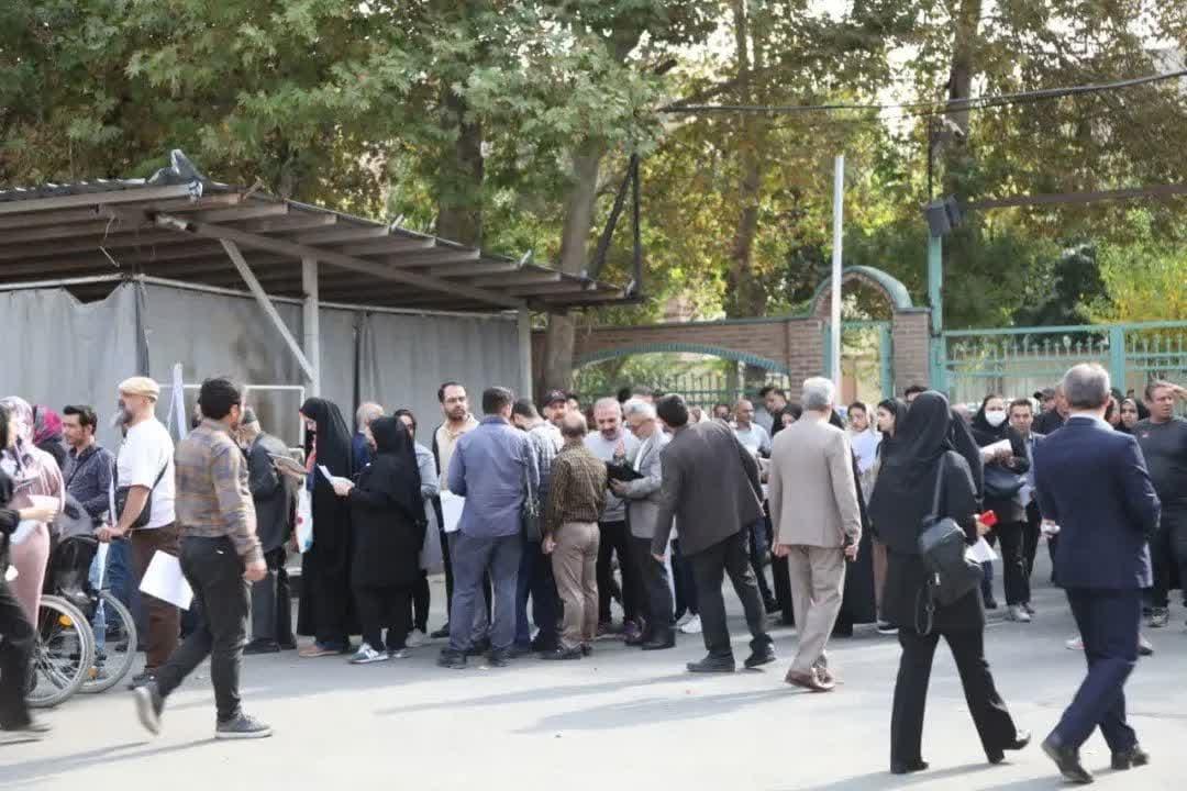 برگزاری فراخوان بزرگ قرارگاه جهادی اشتغال استان البرز با حضور هزاران نفری کارجویان البرزی