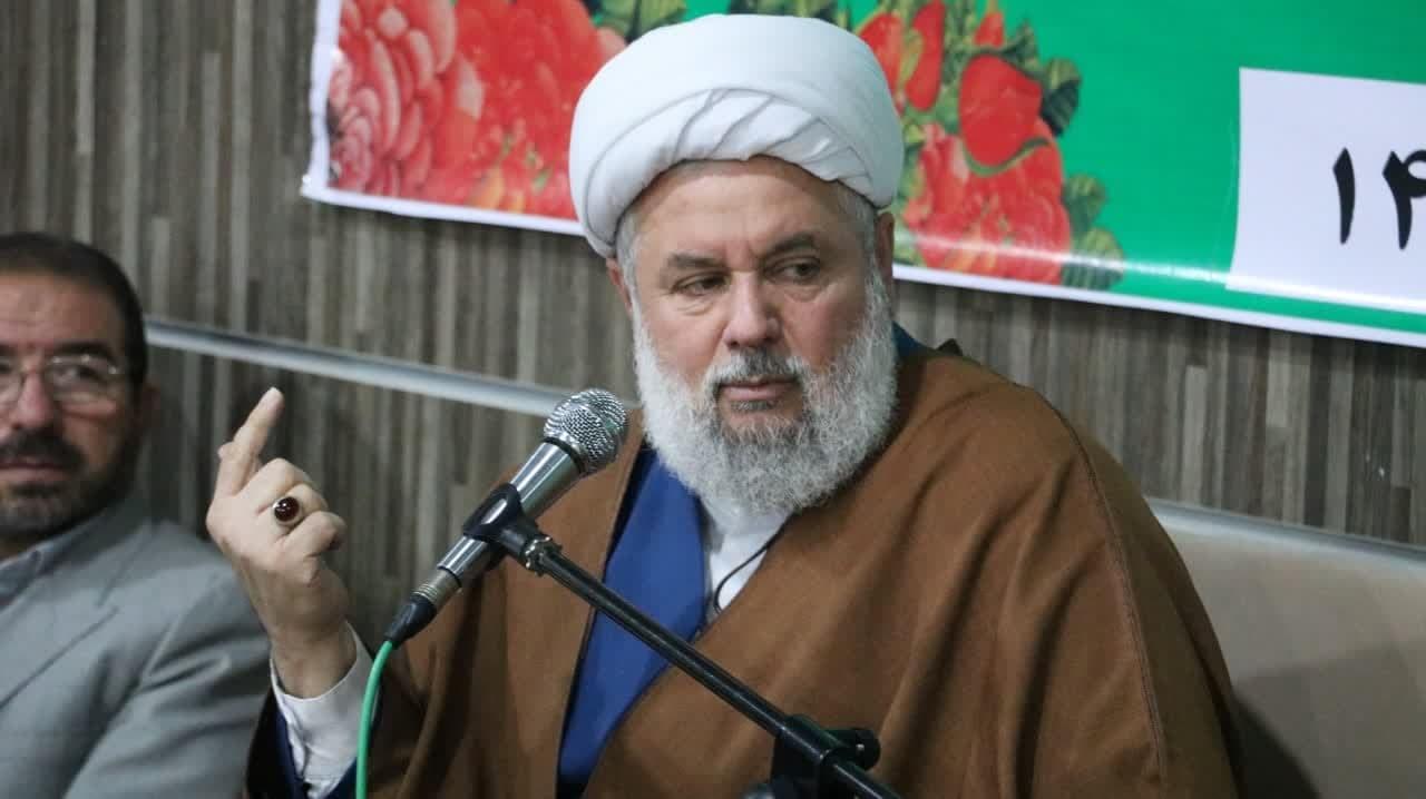 ماندگاری انقلاب اسلامی از بزرگترین معجزه های  الهی است