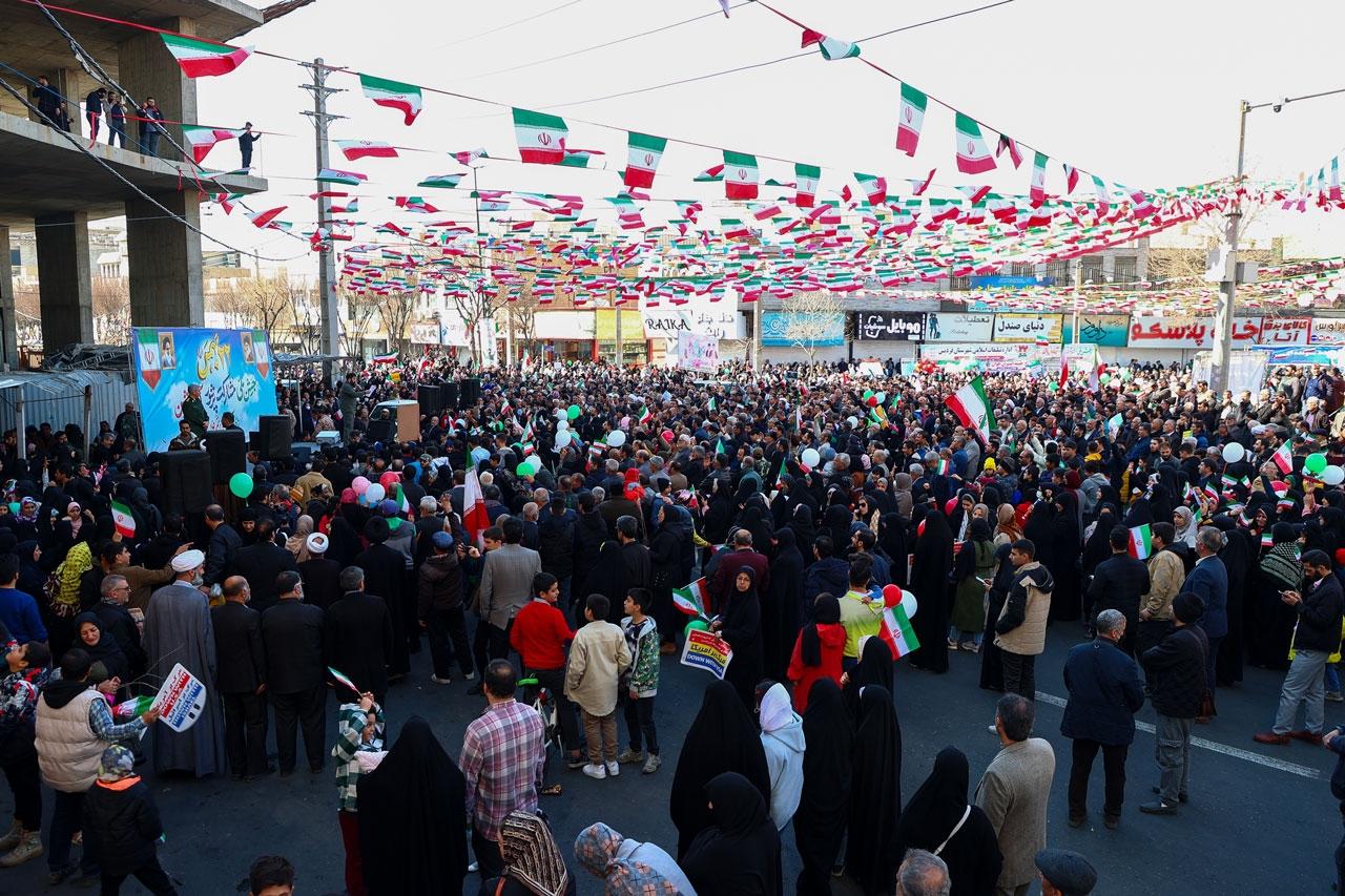 حماسه آفرینی مردم فردیس در جشن ۴۵ سالگی انقلاب اسلامی