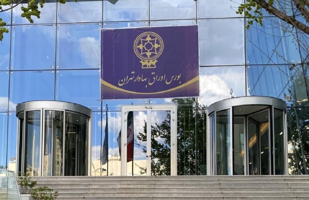 رشد ۳۰ هزار واحدی شاخص بورس در آخرین هفته تابستان/ چراغ بازار سهام سبز می‌ماند