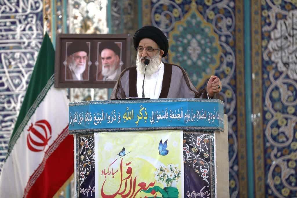 امام جمعه کرج: طوفان الاقصی هیمنه دروغین صهیونیست سفاک را از بین برد 