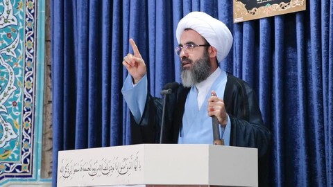 مقام معظم رهبری بزرگترین منادی وحدت در جهان اسلام و امت رسول الله است