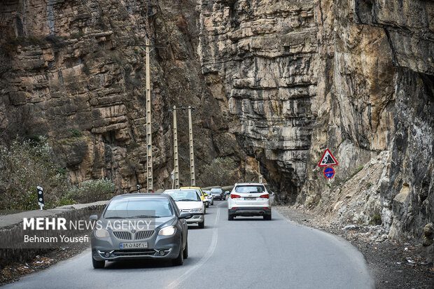 نهم آذرماه جاده کرج- چالوس بازگشایی می‌شود