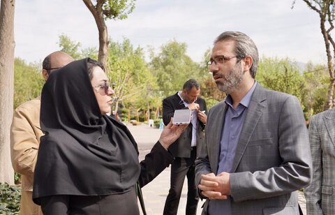 خودکفایی مدیریت شهری در برپایی یازدهمین جشنواره لاله‌ها ستودنی‌ست