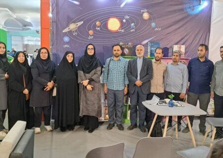 بازدید جمعی از کتابداران استان البرز از نمایشگاه کتاب تهران