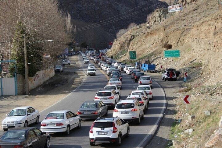 ترافیک سنگین در آزادراه تهران – شمال| مسیر جنوب به شمال یک طرفه است
