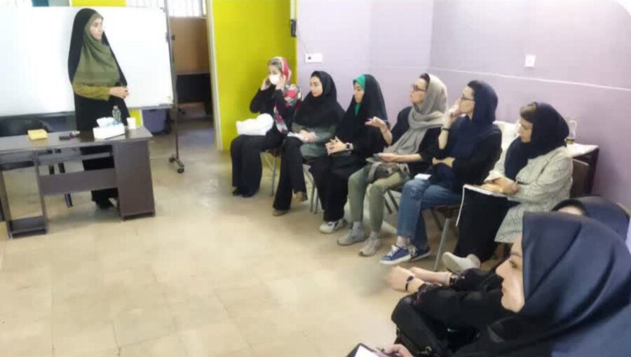 کرج | کارگاه تربیت تسهیل‌گران مداخله در بحران برگزار شد