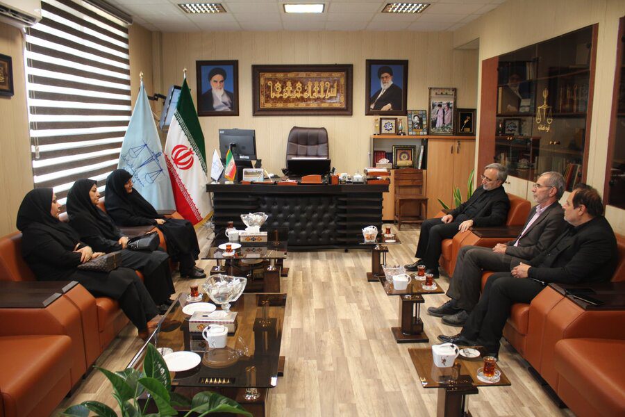 دیدار مدیرکل بهزیستی البرز با دادستان مرکز استان به مناسبت هفته قوه قضاییه