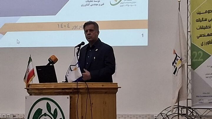 هدفگذاری تولیدات گلخانه ای دانش بنیان به ۱۵ میلیون تن