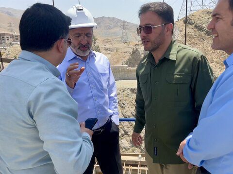 جنس خدمت در شهرداری کرج پُشت میزنشینی نیست!