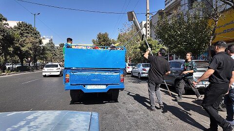 طرح رفع سد معبر و ساماندهی معابر عمومی در منطقه ۲ اجرا شد