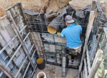 تداوم عملیات اجرایی پروژه جمع‌آوری آب‌های سطحی در خیابان شبنم ۷