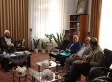 پیگیری مطالبات حسین‌آباد در نشست معتمدین با مدیر منطقه و امام جمعه مهرشهر