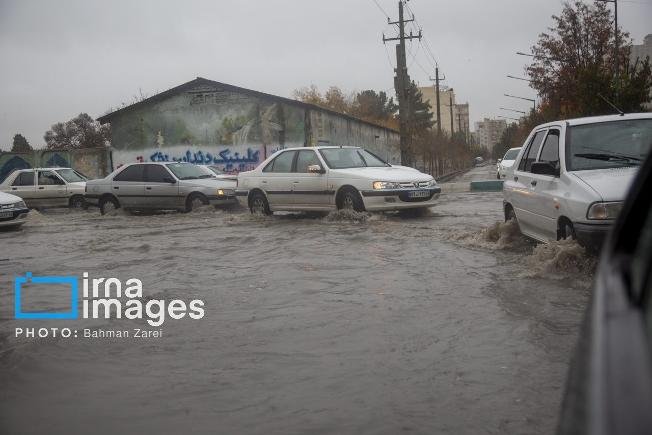 سرعت، ترمز و فاصله ؛ مثلث نجات در روزهای بارانی