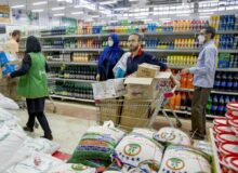 مدیران اقتصادی موظفند روند توزیع کالاهای اساسی را اطلاع‌رسانی کنند