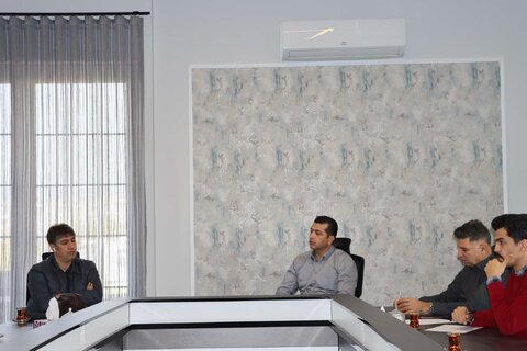 نشست تخصصی سازمان آتشنشانی کرج با سازندگان/ارتقای استانداردهای ایمنی در ساختوساز