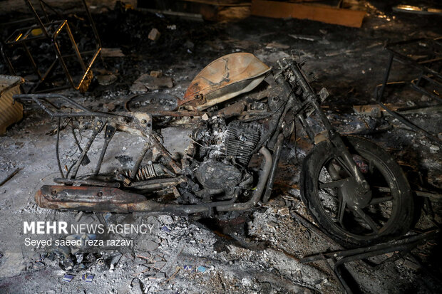 خسارت اغتشاشگران به اموال شخصی مردم در فردیس