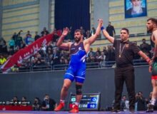 عکس | حسن یزدانی در هوای برفی کمپ فدراسیون کشتی