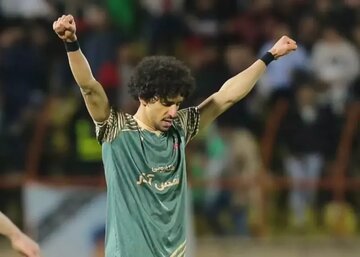 ناکامی پرسپولیس در یک خرید دیگر؛ مدافع تیم ملی از دست رفت