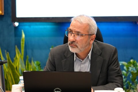 تحقق ۱۰۰ درصدی بودجه در شرایط تورم افسارگسیخته/ پرده‌ی تاریکی که دشمن مقابل مردم قرار داده را روشن کنیم