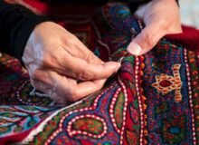 روند ارائه تسهیلات به متقاضیان حوزه صنایع دستی سرعت می‌گیرد