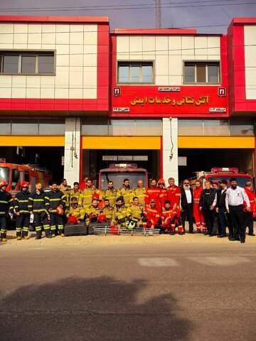 آتش‌نشانی کرج در ارتقای فرماندهی عملیاتی آتش‌نشانی محمدشهر نقش‌آفرینی کرد