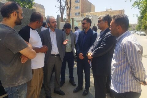 روند بازسازی ۵۵ واحد آسیبدیده در بلوار گلزار غربی پیگیری شد
