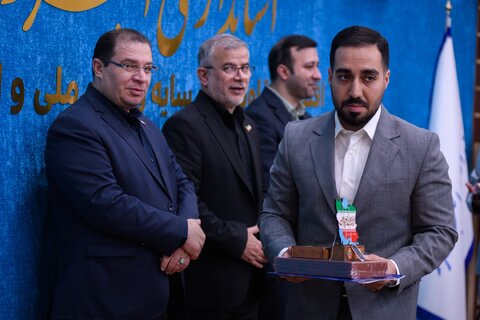 اداره کل ارتباطات شهرداری کرج برترین روابط عمومی استان شد
