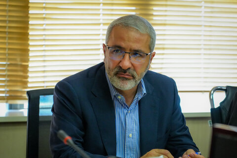 تشدید نظارت میدانی مدیران مناطق و برخورد با سد معبر مشاغل مزاحم
