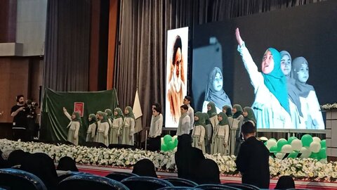 اجتماع بزرگ ایران بانو در شهر کرج برگزار شد